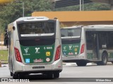 Via Sudeste Transportes S.A. 5 1005 na cidade de São Paulo, São Paulo, Brasil, por Miriam Erica. Número da foto: #:id.