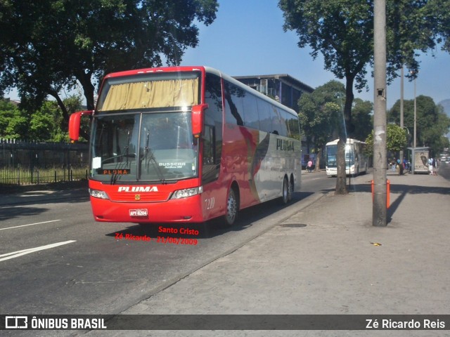 Pluma Conforto e Turismo 7210 na cidade de Rio de Janeiro, Rio de Janeiro, Brasil, por Zé Ricardo Reis. Número da foto: #8320017.