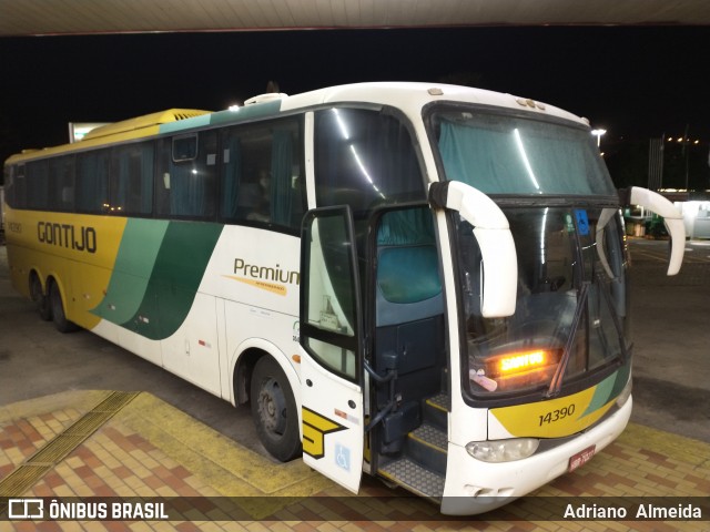 Empresa Gontijo de Transportes 14390 na cidade de João Monlevade, Minas Gerais, Brasil, por Adriano  Almeida. ID da foto: 8320352.