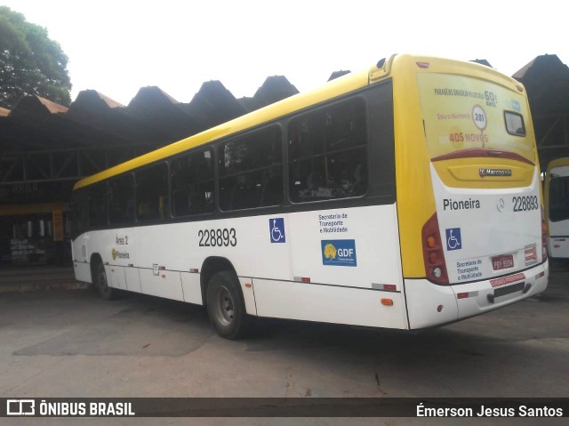 Viação Pioneira 228893 na cidade de Gama, Distrito Federal, Brasil, por Émerson Jesus Santos. ID da foto: 8321844.