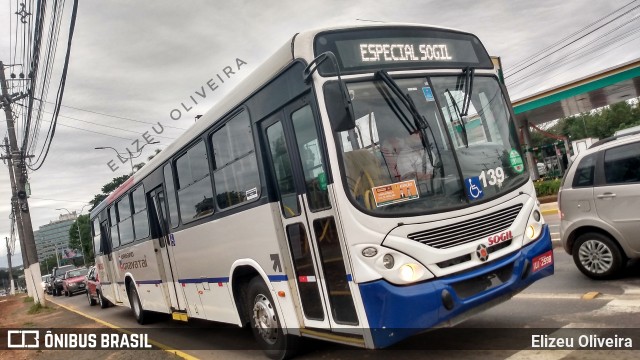 SOGIL - Sociedade de Ônibus Gigante Ltda. 139 na cidade de Gravataí, Rio Grande do Sul, Brasil, por Elizeu Oliveira. ID da foto: 8323138.