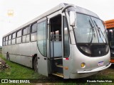 Ônibus Particulares 8946 na cidade de Fazenda Rio Grande, Paraná, Brasil, por Ricardo Fontes Moro. ID da foto: :id.