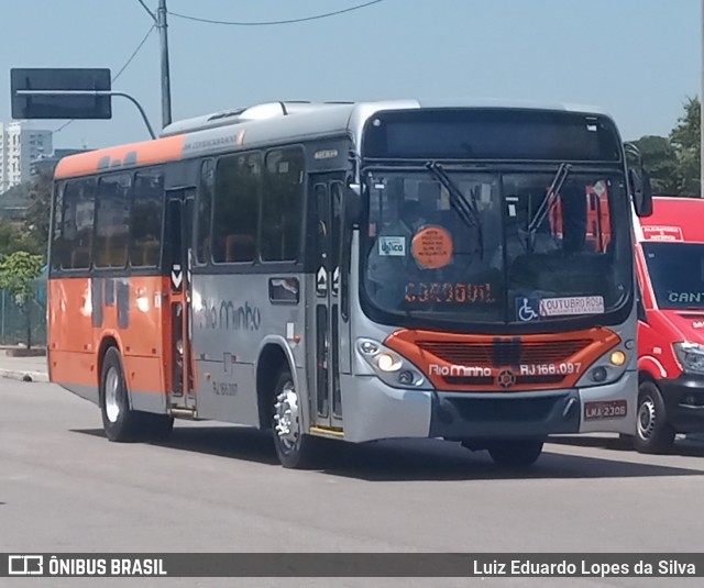 Transturismo Rio Minho RJ 166.097 na cidade de Niterói, Rio de Janeiro, Brasil, por Luiz Eduardo Lopes da Silva. Número da foto: #8324513.