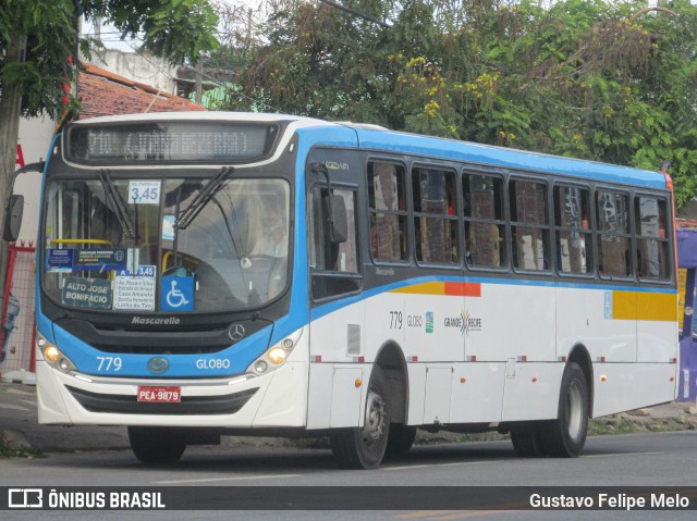 Transportadora Globo 779 na cidade de Recife, Pernambuco, Brasil, por Gustavo Felipe Melo. Número da foto: #8324994.