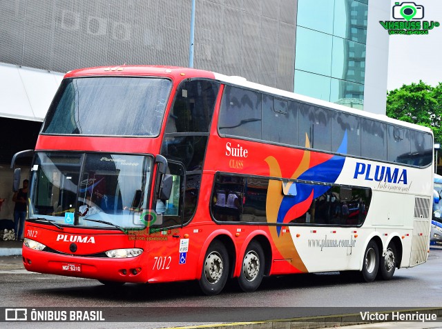 Pluma Conforto e Turismo 7016 na cidade de Rio de Janeiro, Rio de Janeiro, Brasil, por Victor Henrique. ID da foto: 8328791.