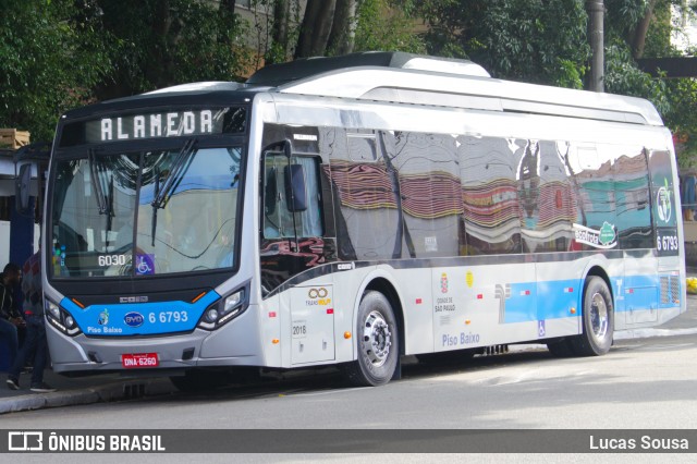 Transwolff Transportes e Turismo 6 6793 na cidade de São Paulo, São Paulo, Brasil, por Lucas Sousa. Número da foto: #8252308.