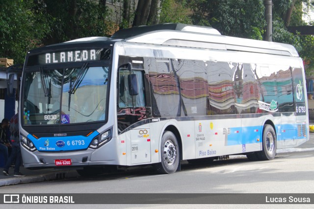 Transwolff Transportes e Turismo 6 6793 na cidade de São Paulo, São Paulo, Brasil, por Lucas Sousa. ID da foto: 8252308.