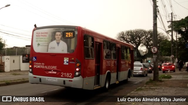 VTC - Viação Teresópolis Cavalhada 2182 na cidade de Porto Alegre, Rio Grande do Sul, Brasil, por Luiz Carlos Almeida Silva Junior. Número da foto: #8252195.