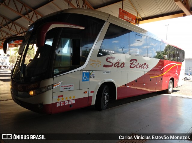 Viação São Bento Ribeirão Preto 10040 na cidade de Uberaba, Minas Gerais, Brasil, por Carlos Vinicius Estevão Menezes. Número da foto: #8250002.
