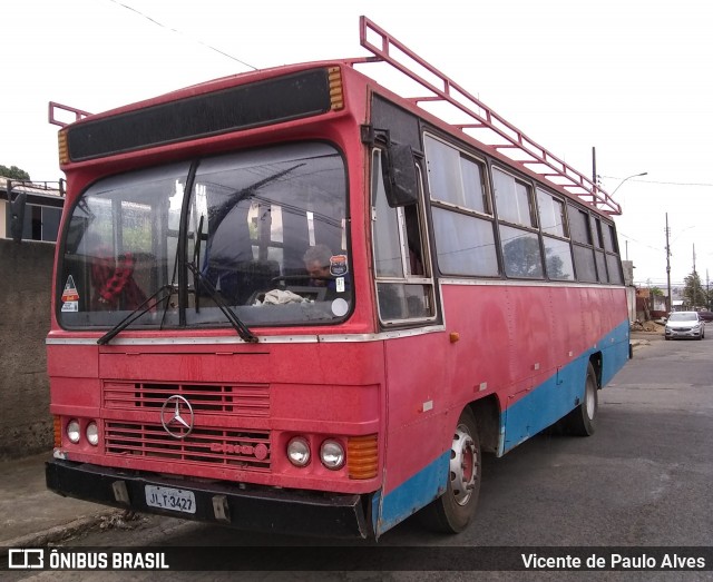 Ônibus Particulares 3427 na cidade de Itaúna, Minas Gerais, Brasil, por Vicente de Paulo Alves. ID da foto: 8252371.