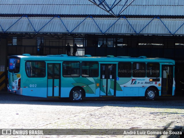 Viação 1º de Março 002 na cidade de Teresópolis, Rio de Janeiro, Brasil, por André Luiz Gomes de Souza. Número da foto: #8257234.