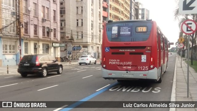 Trevo Transportes Coletivos 1125 na cidade de Porto Alegre, Rio Grande do Sul, Brasil, por Luiz Carlos Almeida Silva Junior. ID da foto: 8256983.