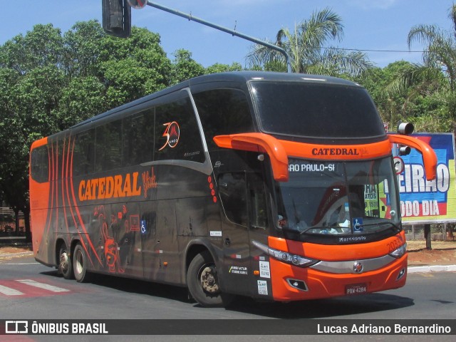 Catedral Turismo 20333 na cidade de Uberaba, Minas Gerais, Brasil, por Lucas Adriano Bernardino. Número da foto: #8261686.
