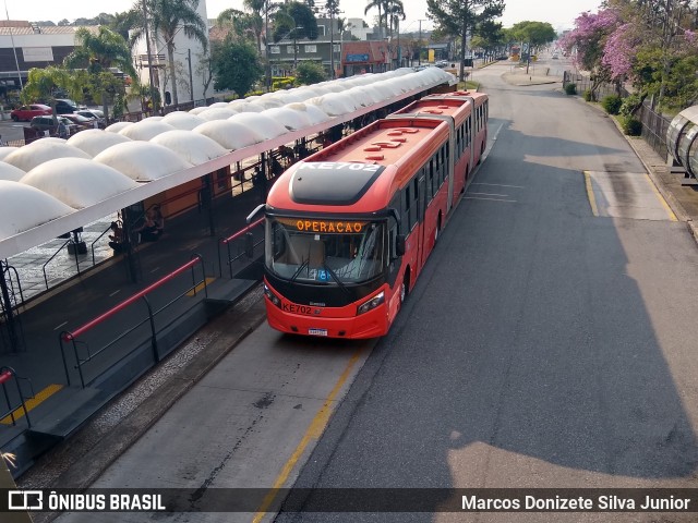 Viação Tamandaré KE702 na cidade de Curitiba, Paraná, Brasil, por Marcos Donizete Silva Junior. ID da foto: 8262384.