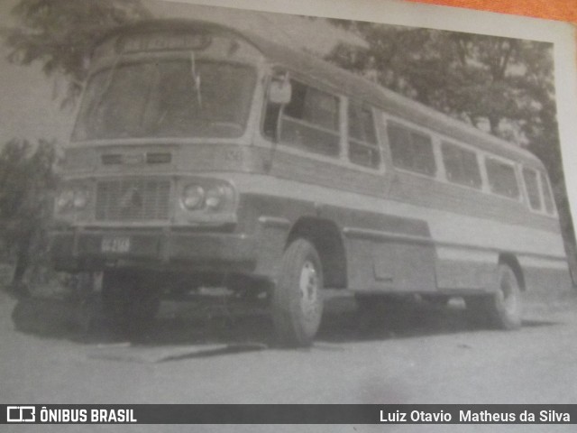 Empresa Alcino G. Cotta 136 na cidade de Capim Branco, Minas Gerais, Brasil, por Luiz Otavio Matheus da Silva. ID da foto: 8264071.