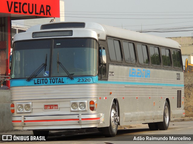 Lelestur 2320 na cidade de Belo Horizonte, Minas Gerais, Brasil, por Adão Raimundo Marcelino. ID da foto: 8265504.