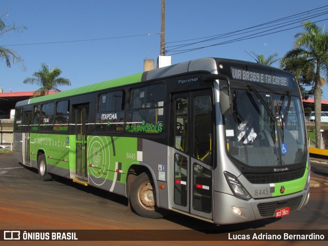 Viação Garcia 8445 na cidade de Londrina, Paraná, Brasil, por Lucas Adriano Bernardino. ID da foto: 8357067.