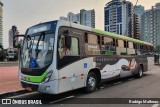 Viação Garcia 8233 na cidade de Maringá, Paraná, Brasil, por Rodrigo Matheus. Número da foto: #8365390.