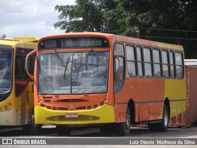 Ônibus Particulares 5665 na cidade de Matozinhos, Minas Gerais, Brasil, por Luiz Otavio Matheus da Silva. Número da foto: #8366915.