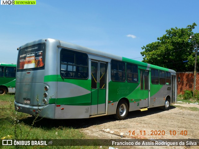 Ônibus Particulares 5679 na cidade de Teresina, Piauí, Brasil, por Francisco de Assis Rodrigues da Silva. Número da foto: #8375180.