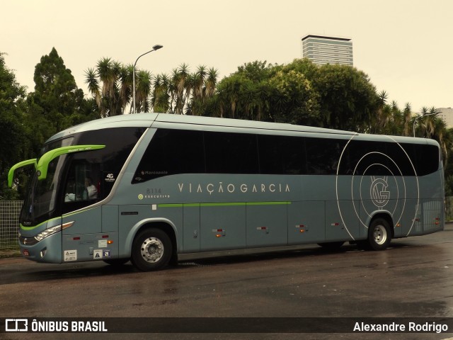 Viação Garcia 8114 na cidade de Curitiba, Paraná, Brasil, por Alexandre Rodrigo. Número da foto: #8376732.