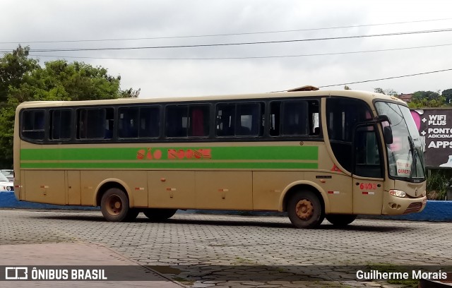 Viação São Roque 6403 na cidade de Coronel Fabriciano, Minas Gerais, Brasil, por Guilherme Morais. Número da foto: #8375981.