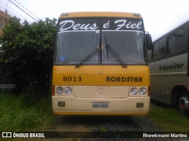 Roadstar Turismo e Locadora 8013 na cidade de Embu das Artes, São Paulo, Brasil, por Rhewkmann Martins. ID da foto: 8379855.