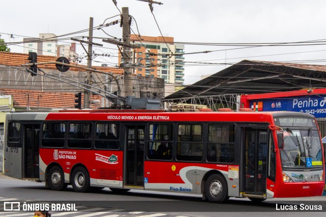 Himalaia Transportes > Ambiental Transportes Urbanos 4 1775 na cidade de São Paulo, São Paulo, Brasil, por Lucas Sousa. ID da foto: 8381406.