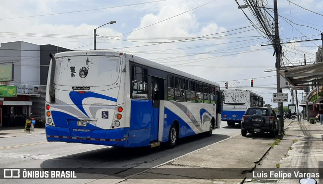 Buses Guadalupe 170 na cidade de Guadalupe, Goicoechea, San José, Costa Rica, por Luis Felipe Vargas. Número da foto: #8382502.