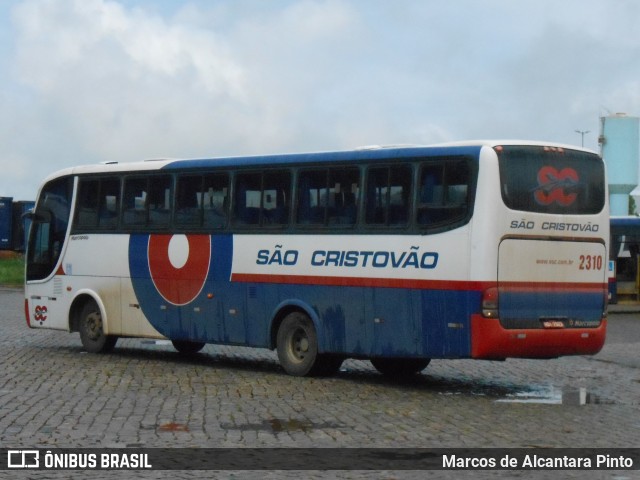 Viação São Cristóvão 2310 na cidade de Lavras, Minas Gerais, Brasil, por Marcos de Alcantara Pinto. Número da foto: #8383071.