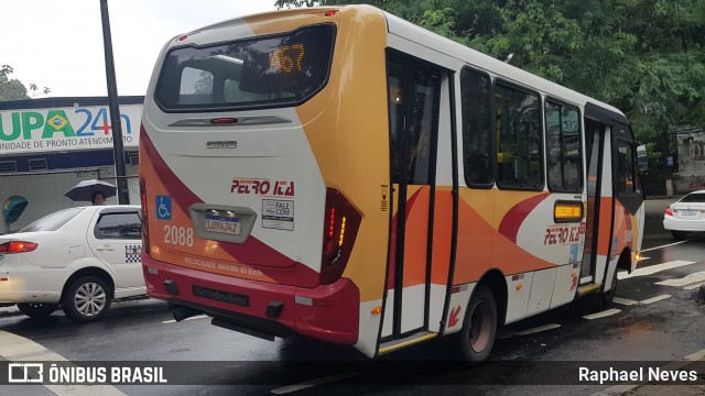 Petro Ita Transportes Coletivos de Passageiros 2088 na cidade de Petrópolis, Rio de Janeiro, Brasil, por Raphael Neves. Número da foto: #8333826.