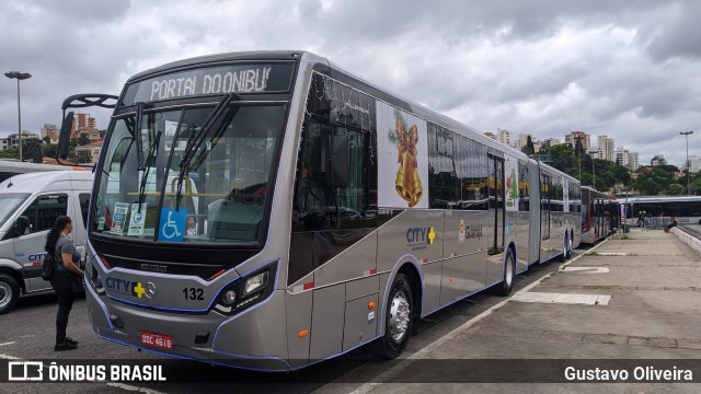 City Transporte Urbano Intermodal - Guarujá 132 na cidade de São Paulo, São Paulo, Brasil, por Gustavo Oliveira. ID da foto: 8386418.