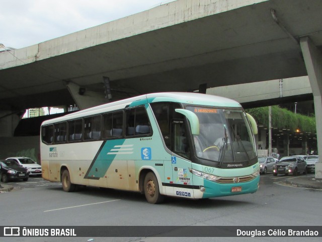 Santa Fé Transportes 067 na cidade de Belo Horizonte, Minas Gerais, Brasil, por Douglas Célio Brandao. Número da foto: #8384478.
