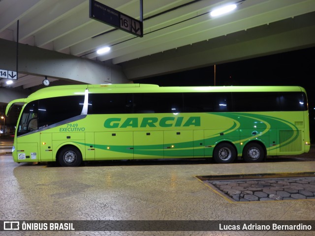 Viação Garcia 7949 na cidade de Araraquara, São Paulo, Brasil, por Lucas Adriano Bernardino. Número da foto: #8390522.