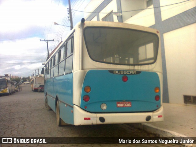 Ônibus Particulares 686 na cidade de Euclides da Cunha, Bahia, Brasil, por Mario dos Santos Nogueira Junior. ID da foto: 8390627.