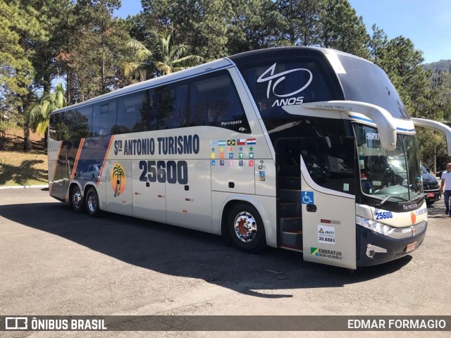 Santo Antônio Turismo 25600 na cidade de Poços de Caldas, Minas Gerais, Brasil, por Edmar Formagio. Número da foto: #8396559.