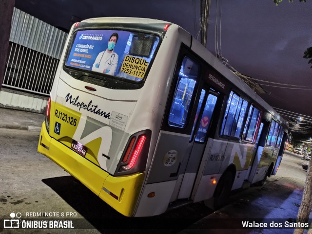 Viação Nilopolitana RJ 123.126 na cidade de Nilópolis, Rio de Janeiro, Brasil, por Walace dos Santos. ID da foto: 8400939.