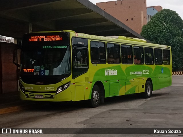 Santo Antônio Transportes Niterói 2.2.025 na cidade de Niterói, Rio de Janeiro, Brasil, por Kauan Souza. ID da foto: 8403092.