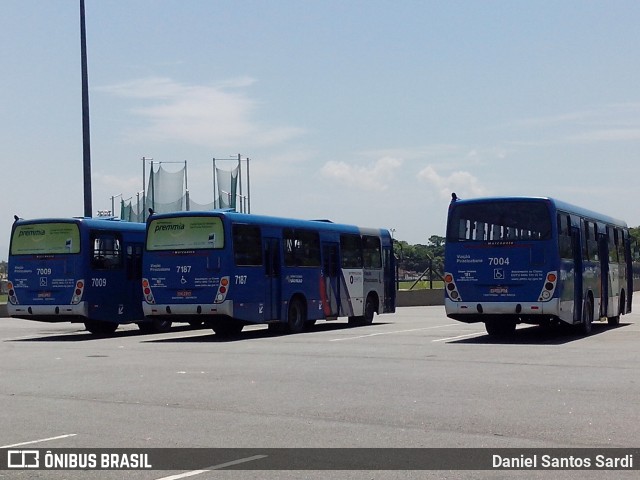 Viação Piracicabana 7004 na cidade de Praia Grande, São Paulo, Brasil, por Daniel Santos Sardi. Número da foto: #8402543.