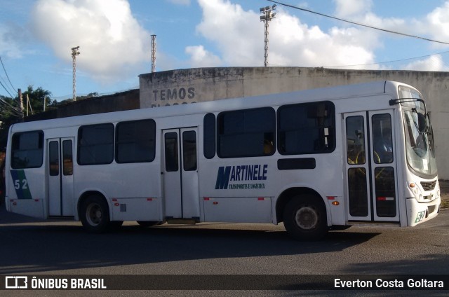 Martinele Transportes 52 na cidade de Cariacica, Espírito Santo, Brasil, por Everton Costa Goltara. Número da foto: #8405003.