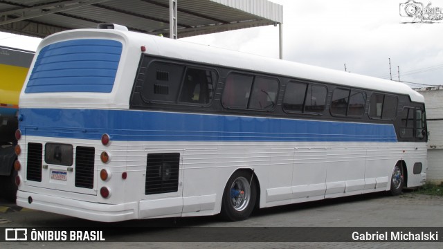 Ônibus Particulares 6196 na cidade de Curitiba, Paraná, Brasil, por Gabriel Michalski. ID da foto: 8406794.