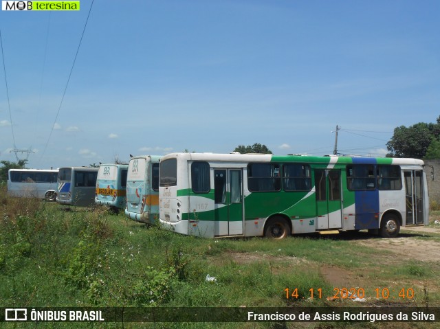 Ônibus Particulares 5128 na cidade de Teresina, Piauí, Brasil, por Francisco de Assis Rodrigues da Silva. Número da foto: #8411130.
