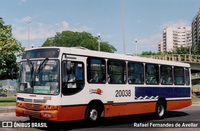 Transportes Litoral Rio 20038 na cidade de Rio de Janeiro, Rio de Janeiro, Brasil, por Rafael Fernandes de Avellar. ID da foto: 8410613.