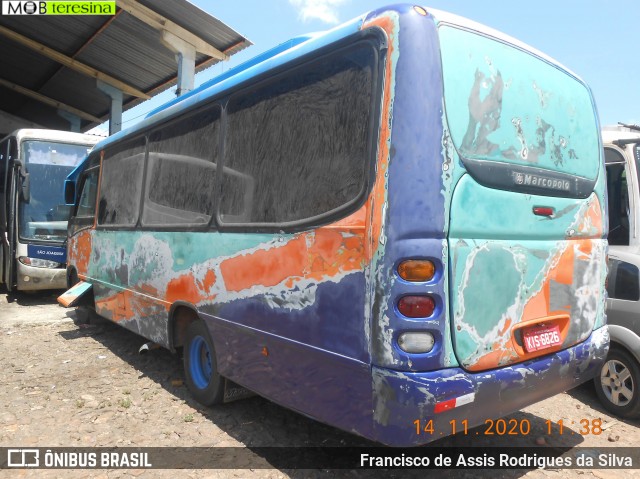 Ônibus Particulares 02 na cidade de Teresina, Piauí, Brasil, por Francisco de Assis Rodrigues da Silva. Número da foto: #8410294.