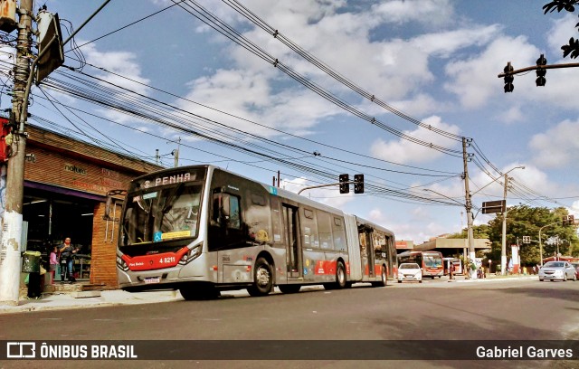 Express Transportes Urbanos Ltda 4 8211 na cidade de São Paulo, São Paulo, Brasil, por Gabriel Garves. Número da foto: #8410125.