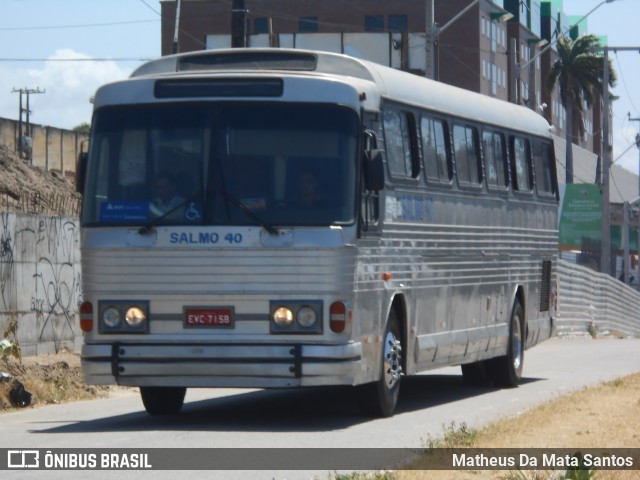Sinês Tur 7158 na cidade de Fortaleza, Ceará, Brasil, por Matheus Da Mata Santos. Número da foto: #8411017.