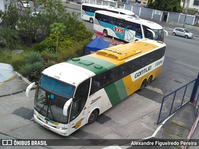 Empresa Gontijo de Transportes 17220 na cidade de Rio de Janeiro, Rio de Janeiro, Brasil, por Alexandre Figueiredo Pereira. ID da foto: 8337987.