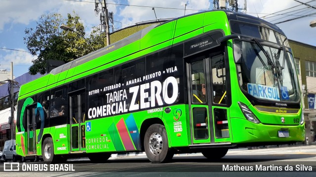 Prefeitura Municipal de Volta Redonda 662 na cidade de Volta Redonda, Rio de Janeiro, Brasil, por Matheus Martins da Silva. Número da foto: #8335906.