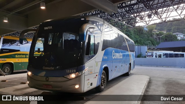 Viação Cometa 12229 na cidade de Santos, São Paulo, Brasil, por Davi Cesar. ID da foto: 8336325.