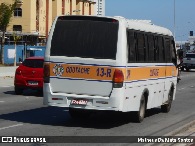 COOTACHE - Cooperativa de Transporte Alternativo Complementar de Horizonte 13-R na cidade de Fortaleza, Ceará, Brasil, por Matheus Da Mata Santos. ID da foto: 8413725.